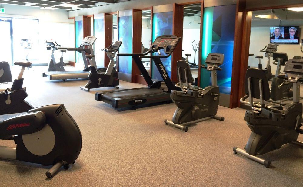The Royal Kelowna - Bellstar Hotels & Resorts Extérieur photo