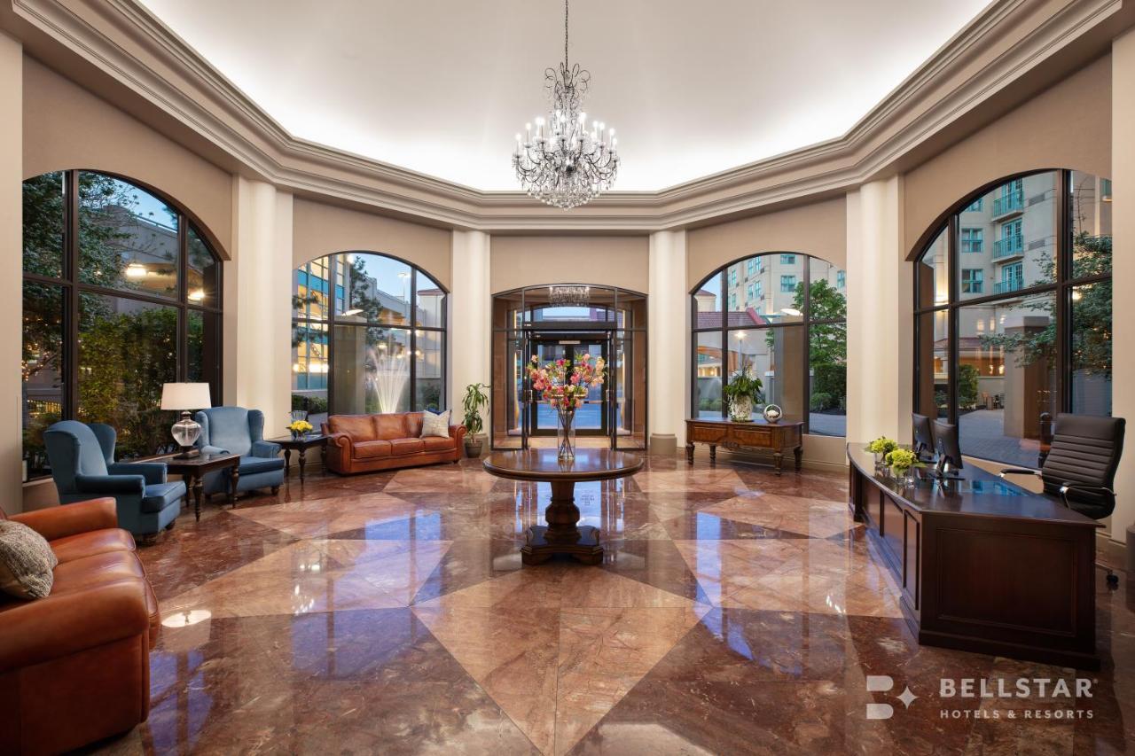 The Royal Kelowna - Bellstar Hotels & Resorts Extérieur photo