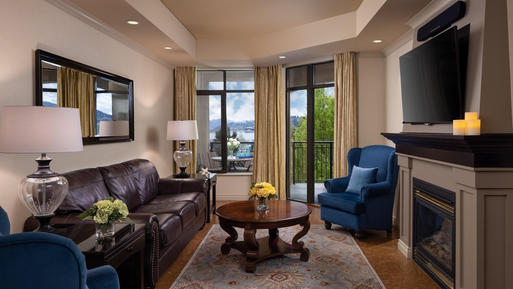 The Royal Kelowna - Bellstar Hotels & Resorts Extérieur photo