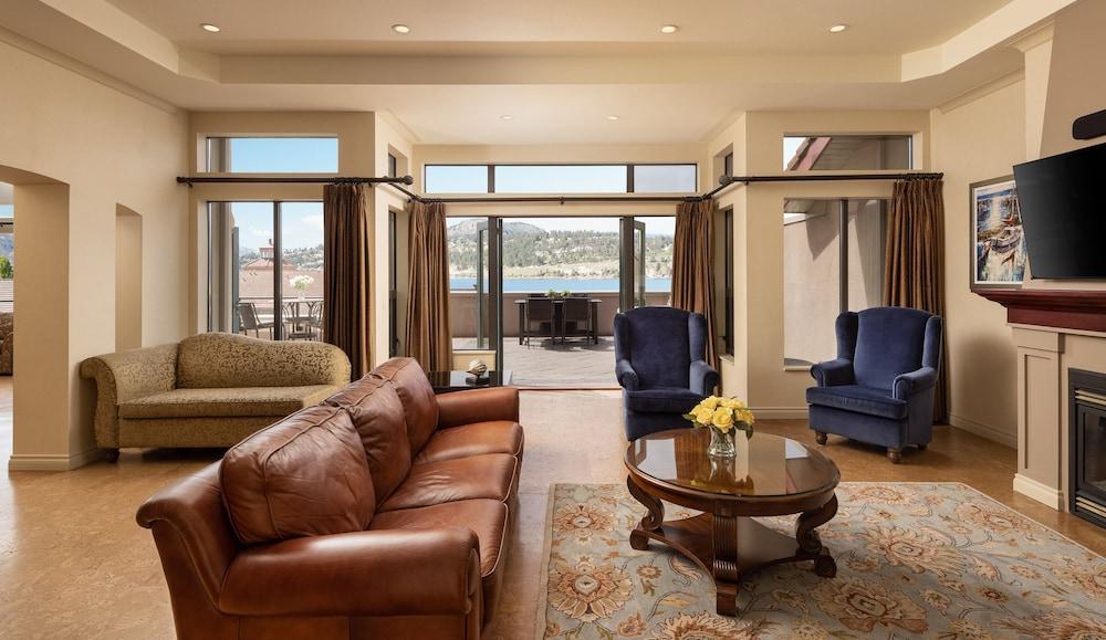 The Royal Kelowna - Bellstar Hotels & Resorts Extérieur photo