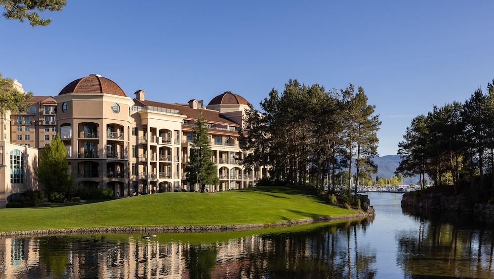 The Royal Kelowna - Bellstar Hotels & Resorts Extérieur photo